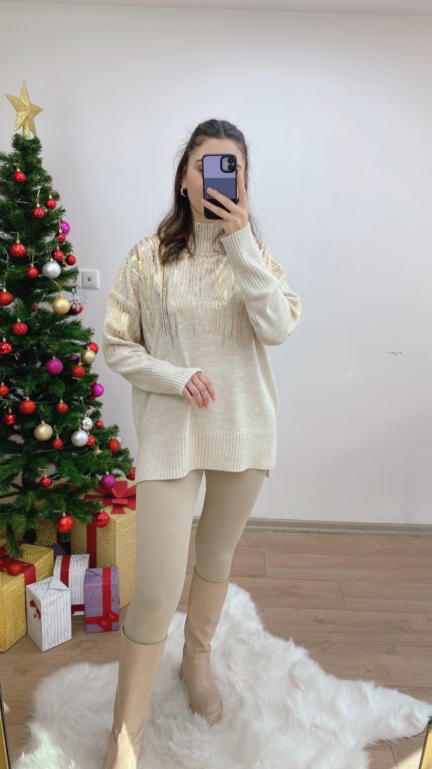 Ekru yaldızlı Oversize Kazak - Görsel 4