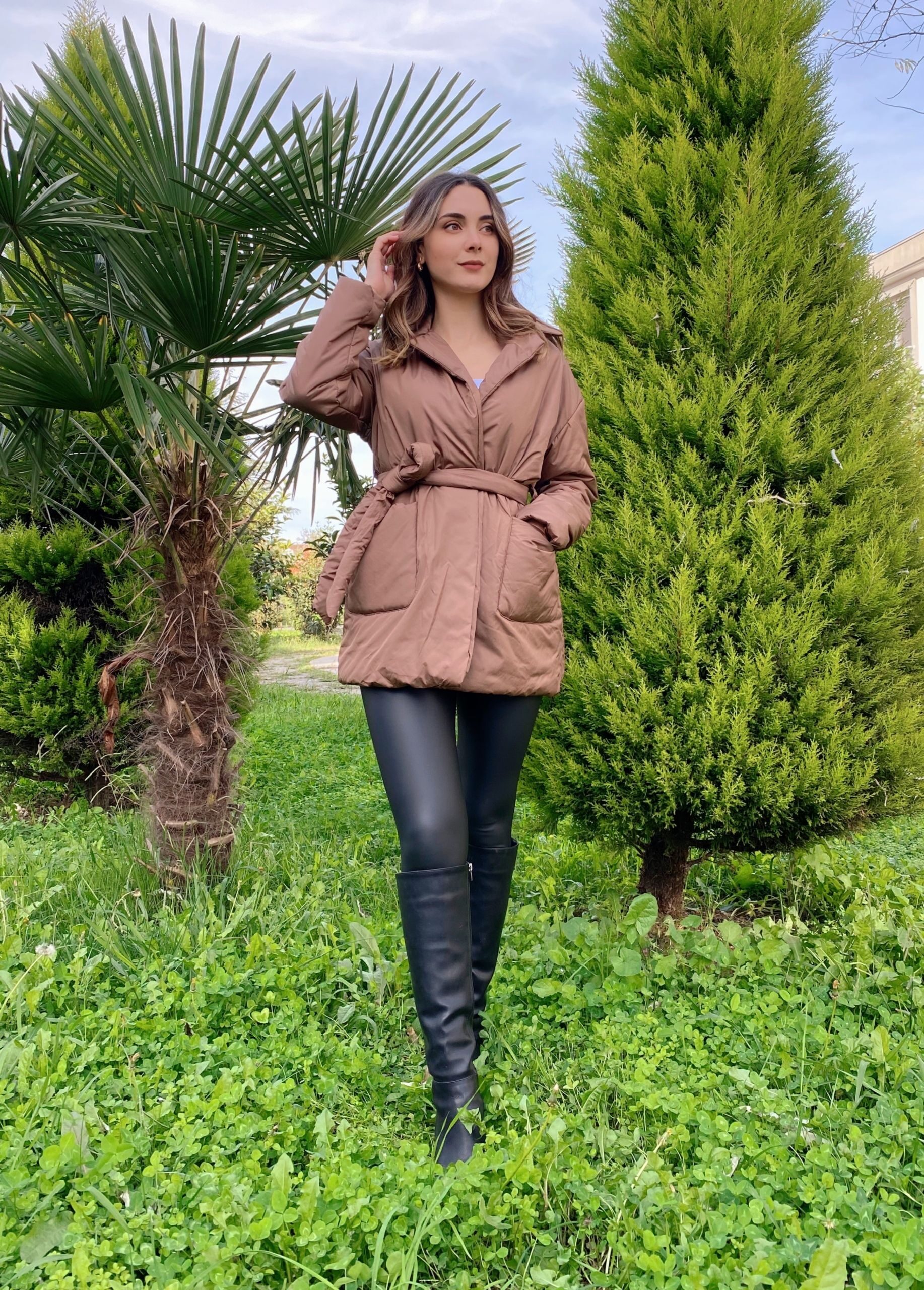 Kahve Belden Bağlamalı Mont