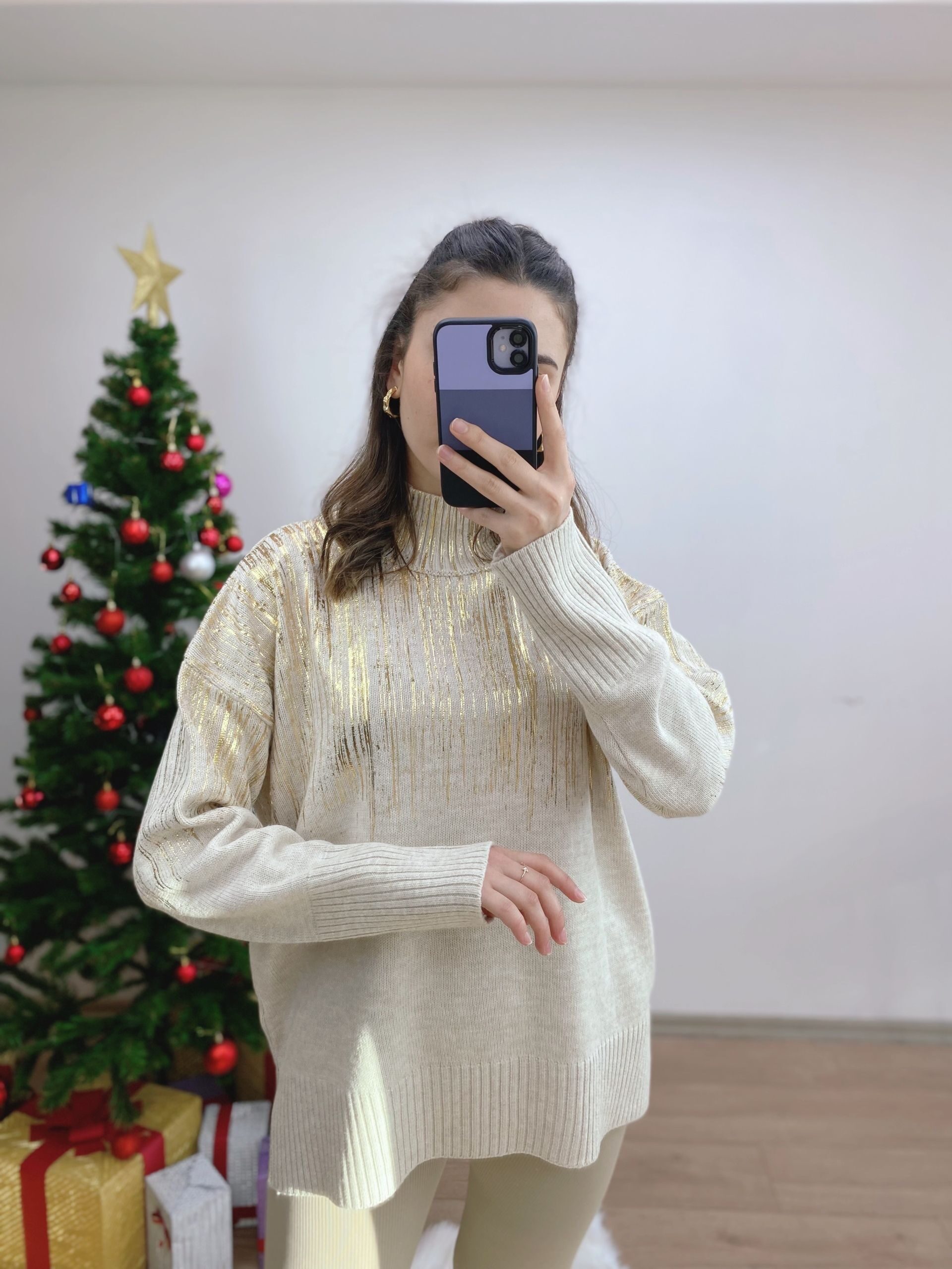 Ekru yaldızlı Oversize Kazak - Görsel 2