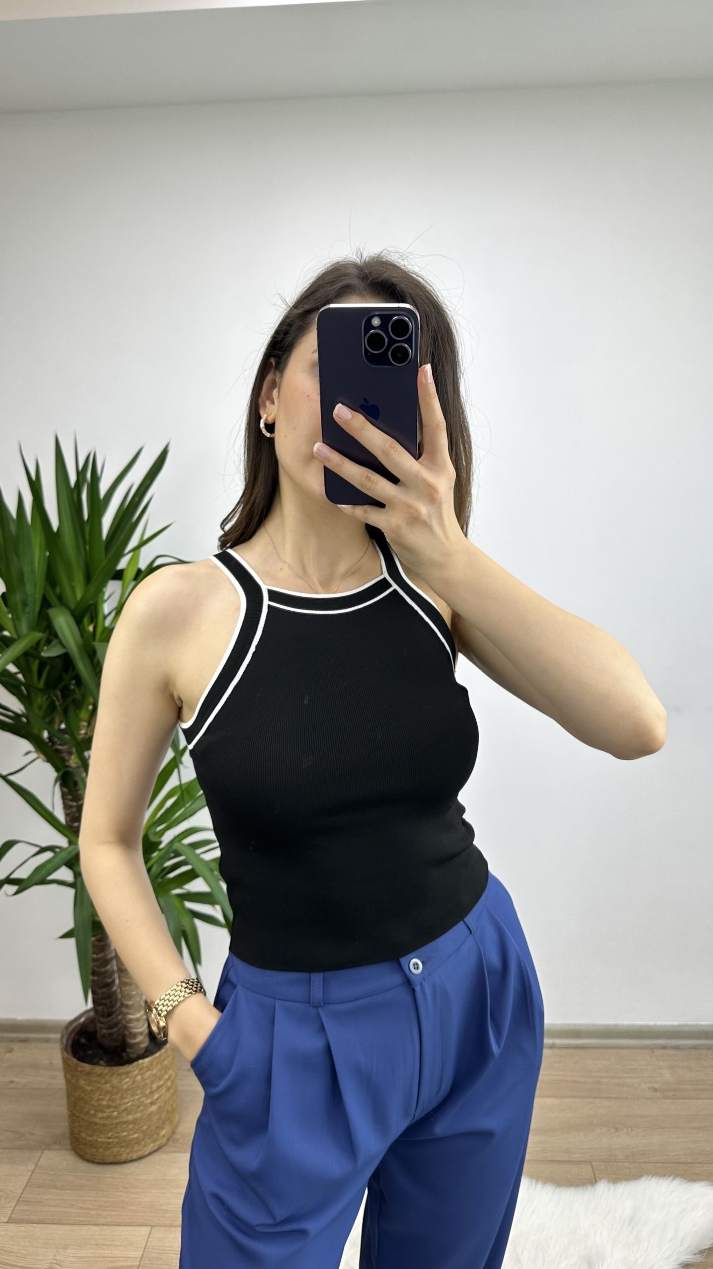Siyah Marka Model Triko Atlet - Görsel 2