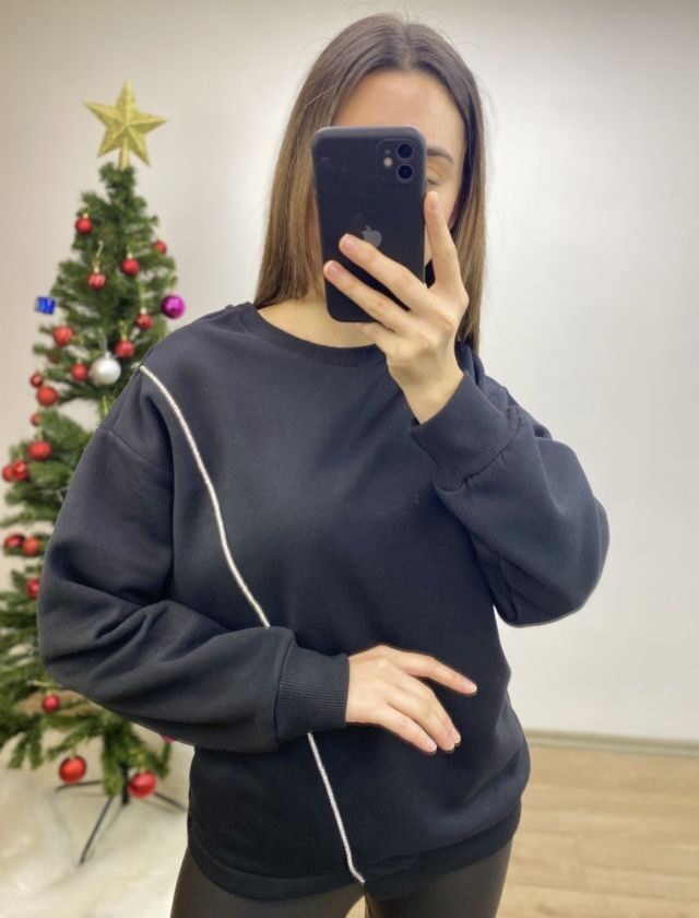 Siyah Şerit Taşlı Tasarım Sweat