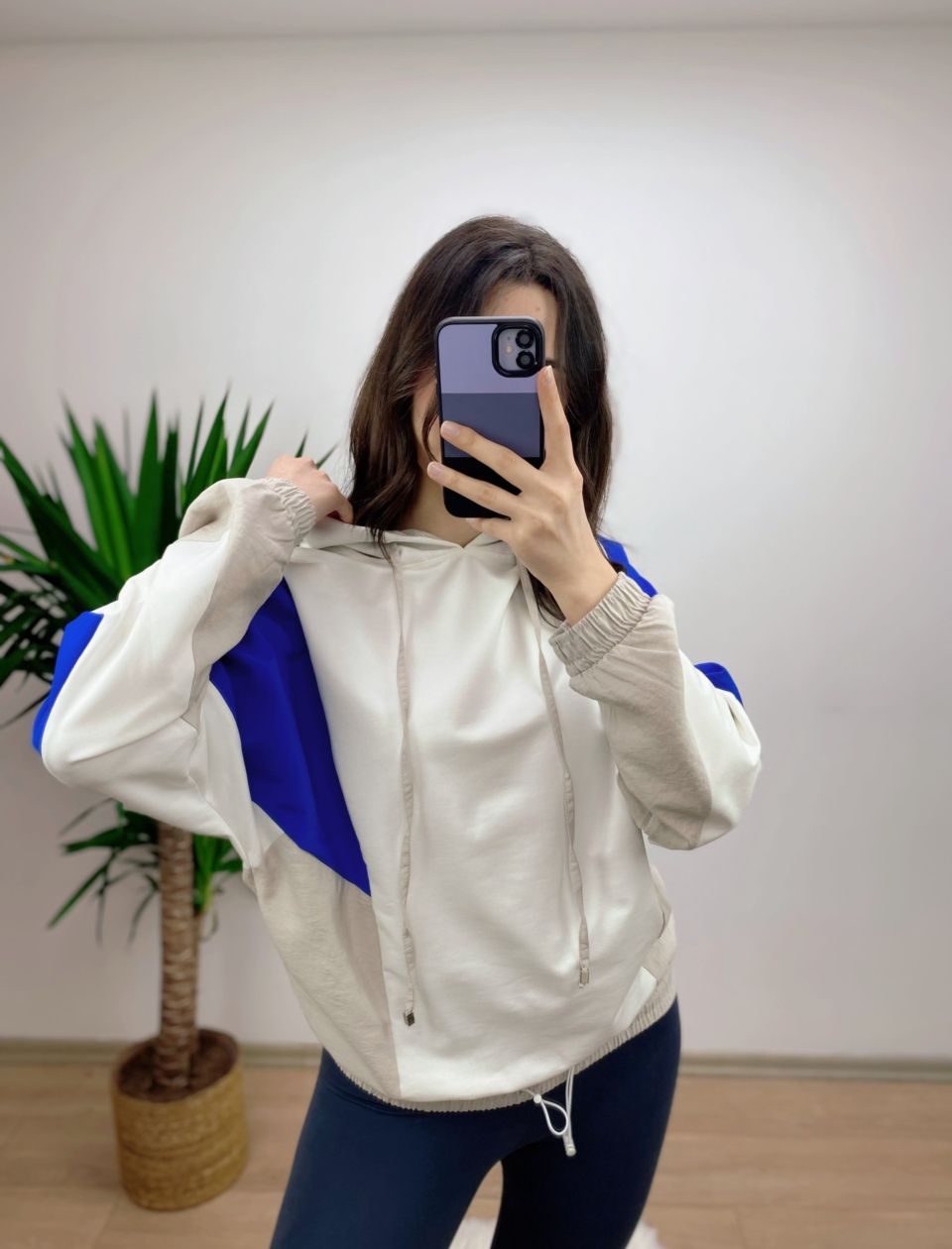 Marka Model Kapşonlu Sweat