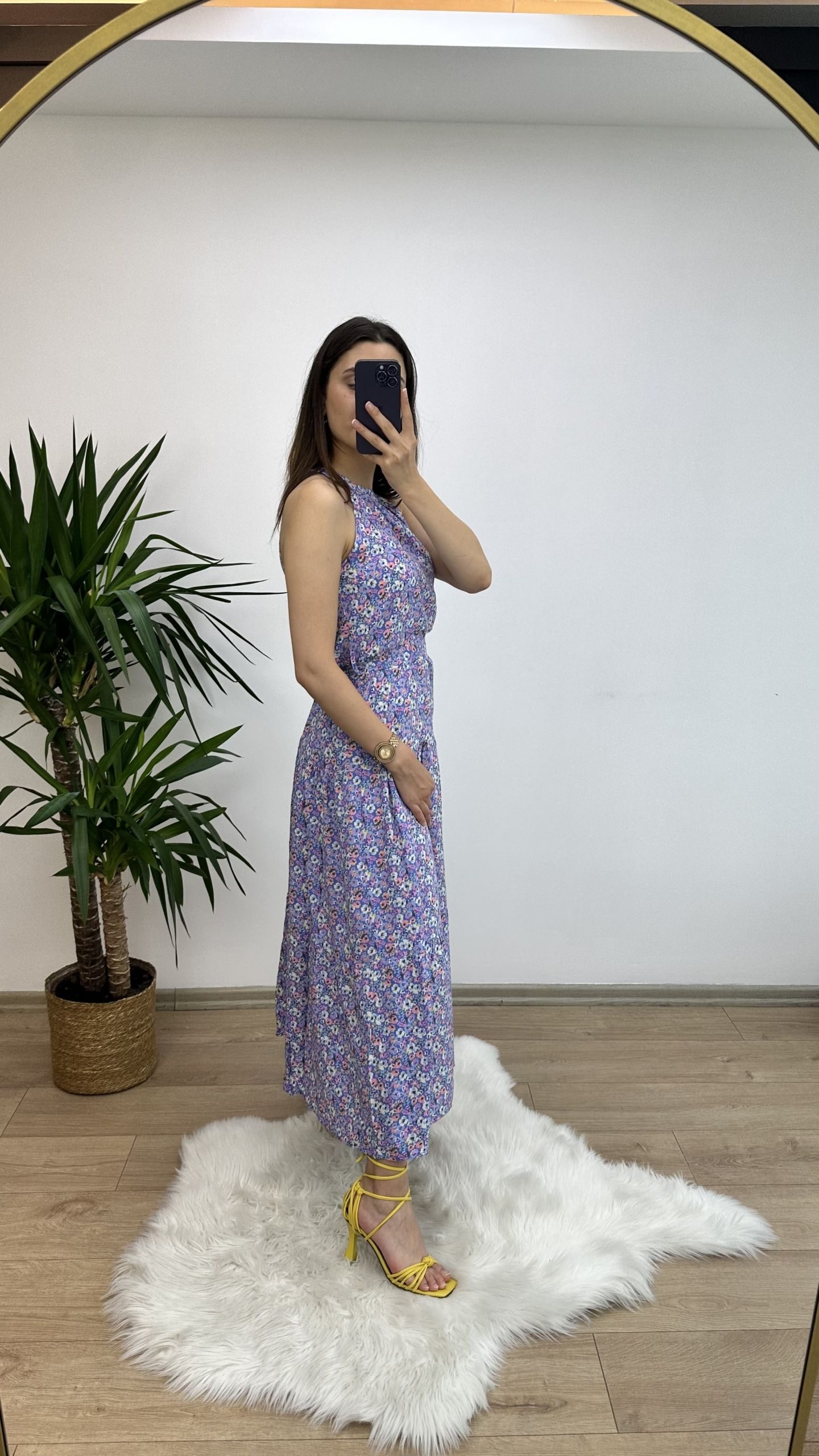 Lila Çiçek Desen Halter Yaka Elbise - Görsel 4