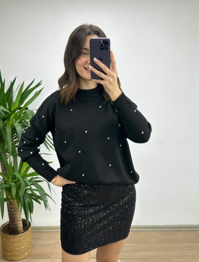 Siyah Taşlı Premium Triko Kazak