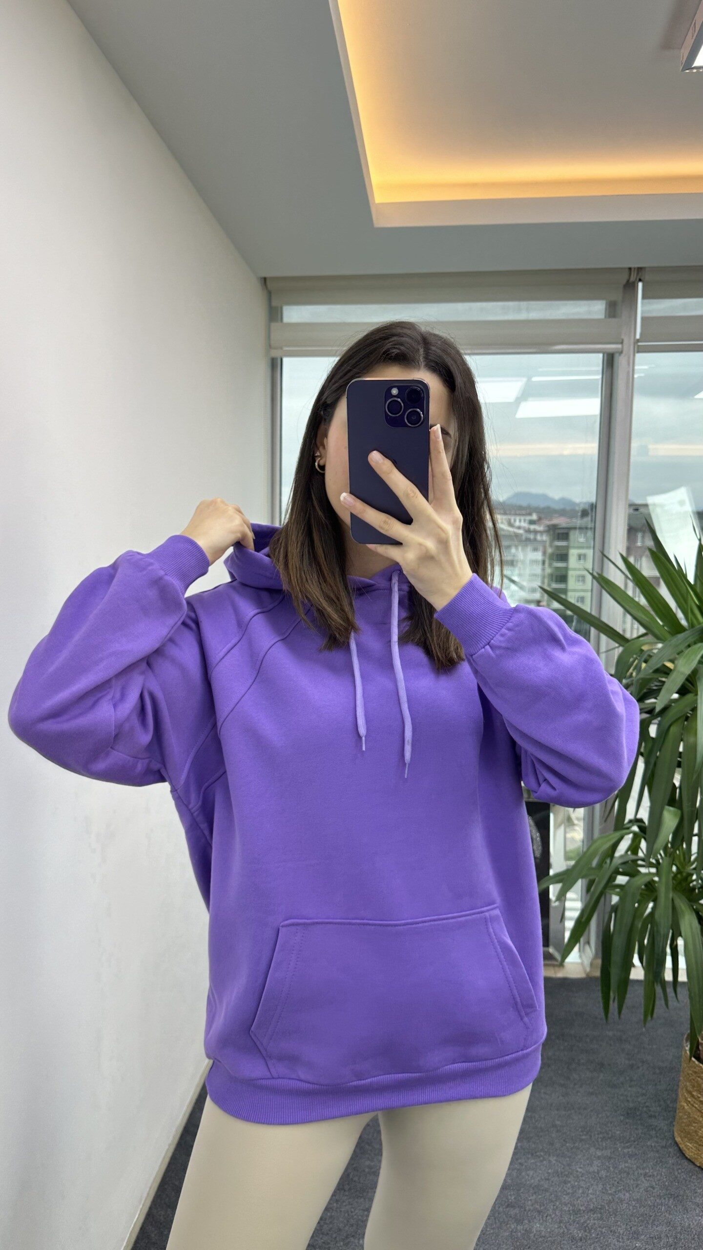Mor Dikişli Kapşonlu Sweat