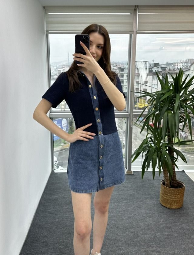 Tüvit Kumaş Detaylı Denim Elbise