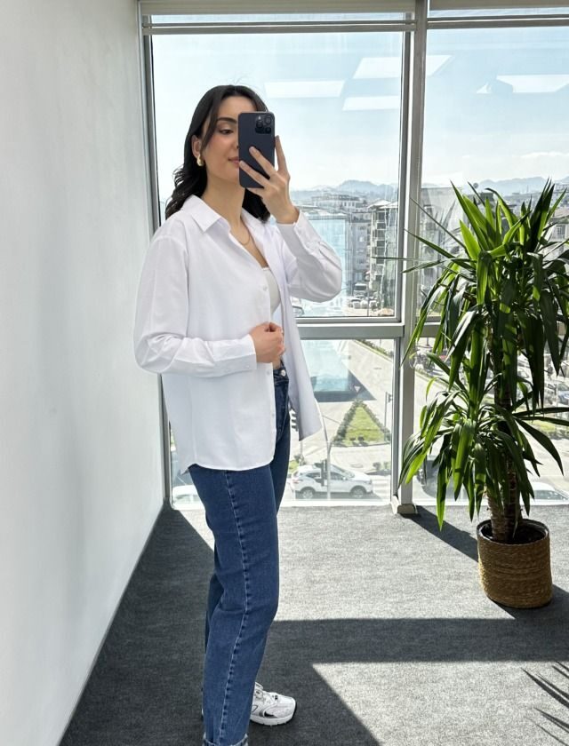 Beyaz Basic Düz Poplin Gömlek